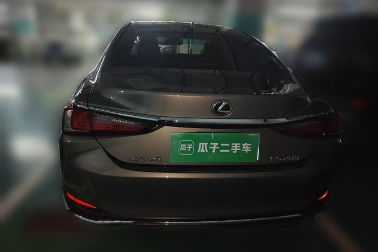 Used Lexus ES 2024 200 Premium Edition Rear