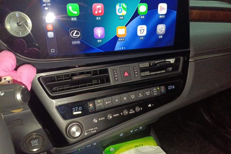 Used Lexus ES 2024 200 Premium Edition Audio And AC Panel