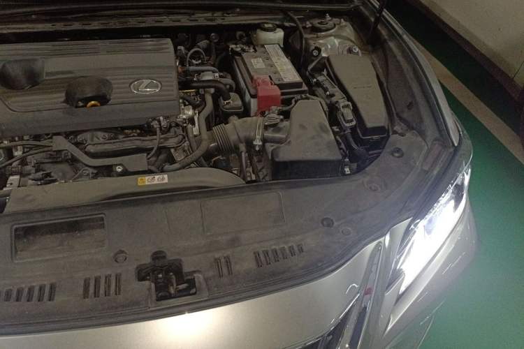 Used Lexus ES 2024 200 Premium Edition Engine Bay Left