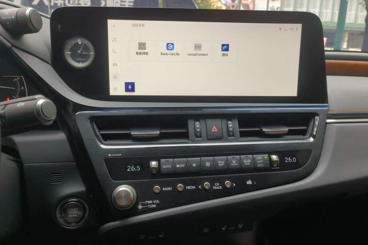 Used Lexus ES 2024 200 Premium Edition Audio And AC Panel