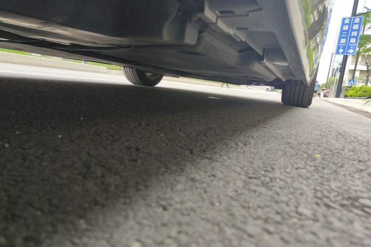 Used Lexus ES 2024 200 Premium Edition Chassis Rear Right