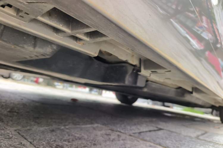 Used Lexus ES 2024 200 Premium Edition Chassis Rear Right