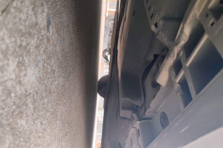 Used Lexus ES 2024 200 Premium Edition Chassis Rear Right