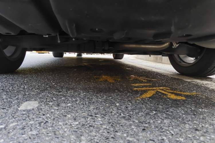 Used Lexus ES 2024 200 Premium Edition Chassis Rear