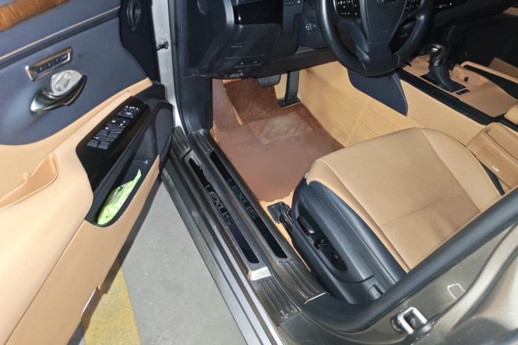 Used Lexus ES 2024 200 Premium Edition Driver Seat