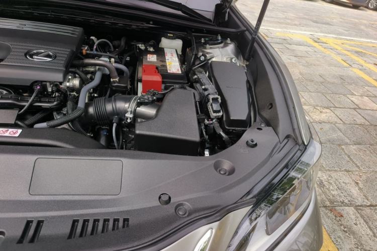 Used Lexus ES 2024 200 Premium Edition Engine Bay Left