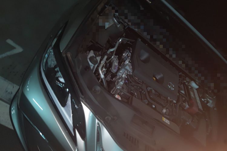 Used Lexus ES 2024 200 Premium Edition Engine Bay Right