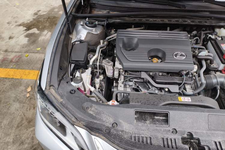 Used Lexus ES 2024 200 Premium Edition Engine Bay Right