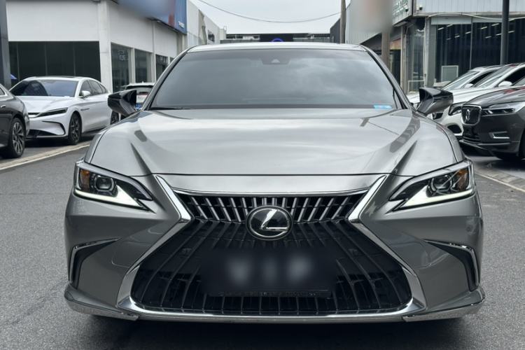 Used Lexus ES 2024 200 Premium Edition Exterior 1