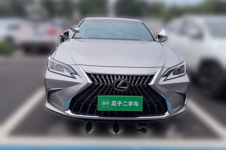 Used Lexus ES 2024 200 Premium Edition Exterior 1