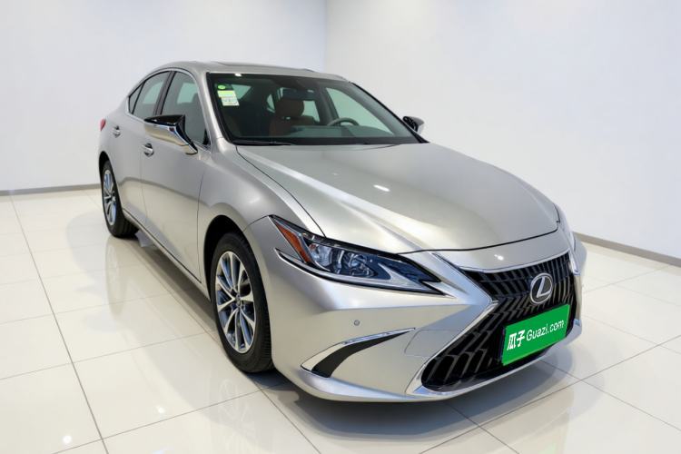 Used Lexus ES 2024 200 Premium Edition Exterior 2