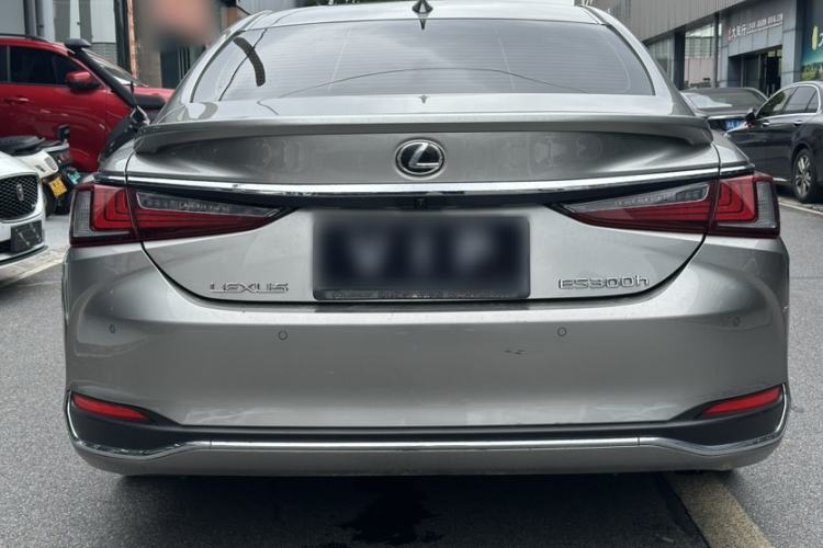 Used Lexus ES 2024 200 Premium Edition Exterior 5