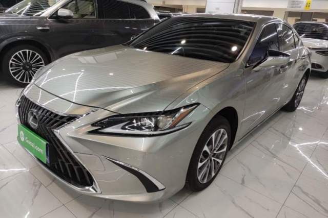 Gebrauchter Lexus ES 2024 200 Premium Edition