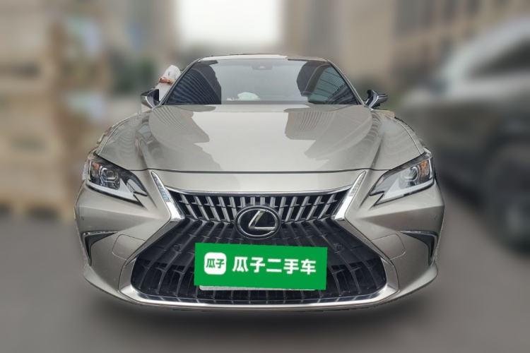 Used Lexus ES 2024 200 Premium Edition Front