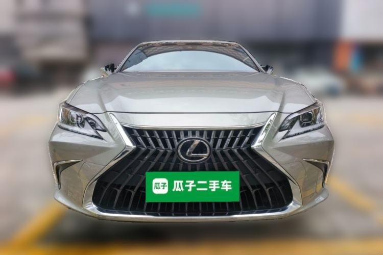Used Lexus ES 2024 200 Premium Edition Front
