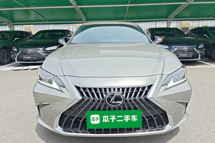 Used Lexus ES 2024 200 Premium Edition Front