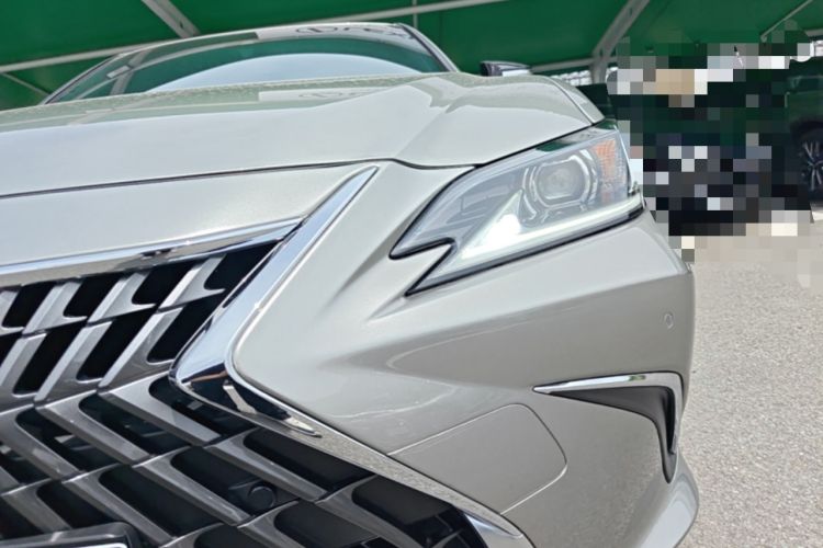 Used Lexus ES 2024 200 Premium Edition Left Front Headlight