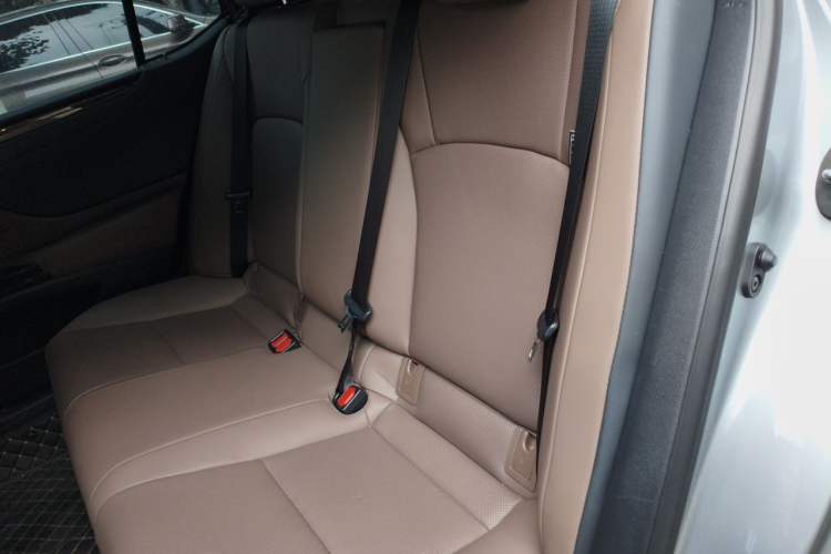 Used Lexus ES 2024 200 Premium Edition Left Rear Seat