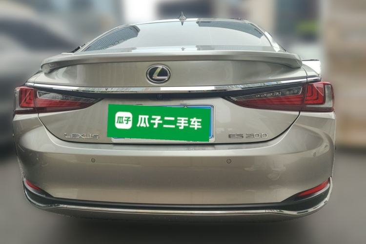 Used Lexus ES 2024 200 Premium Edition Rear