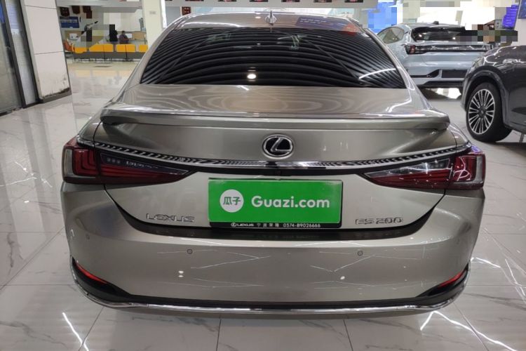 Used Lexus ES 2024 200 Premium Edition Rear