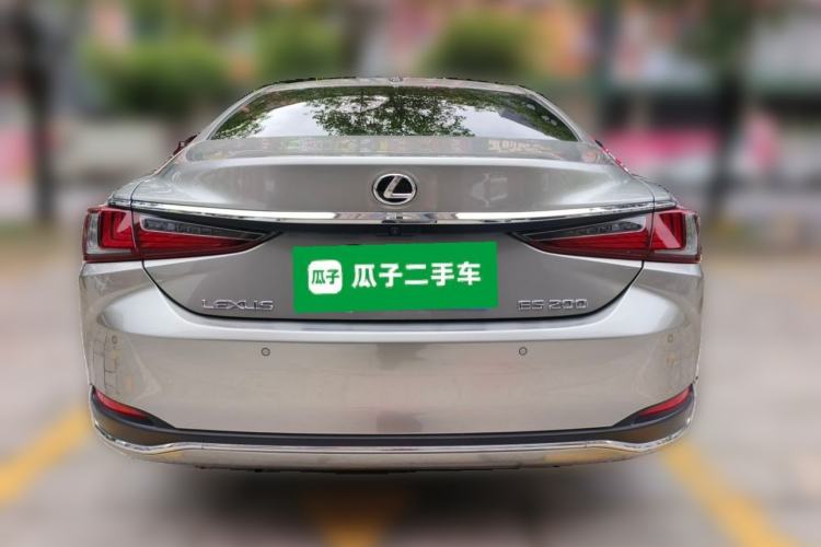 Used Lexus ES 2024 200 Premium Edition Rear