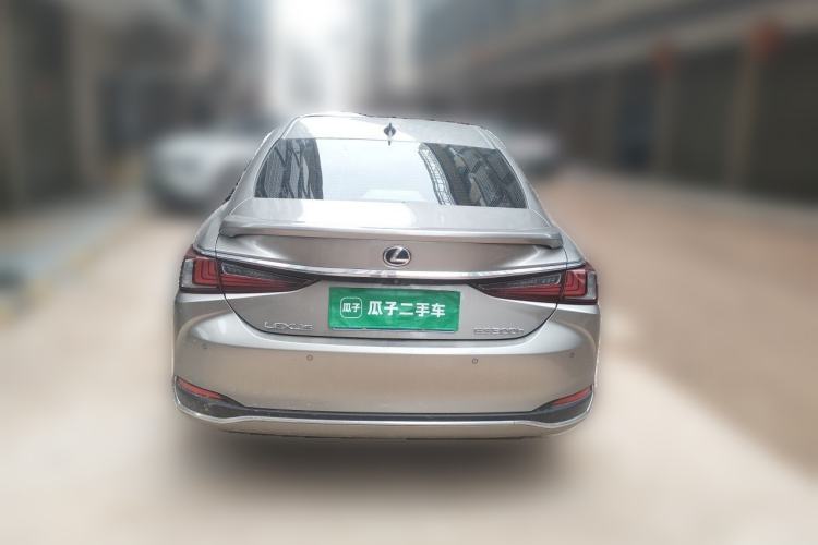 Used Lexus ES 2024 200 Premium Edition Rear