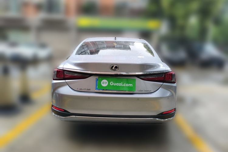 Used Lexus ES 2024 200 Premium Edition Rear
