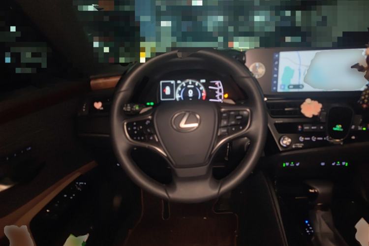 Used Lexus ES 2024 200 Premium Edition Steering Wheel