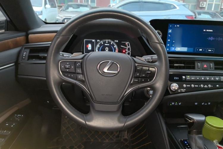 Used Lexus ES 2024 200 Premium Edition Steering Wheel