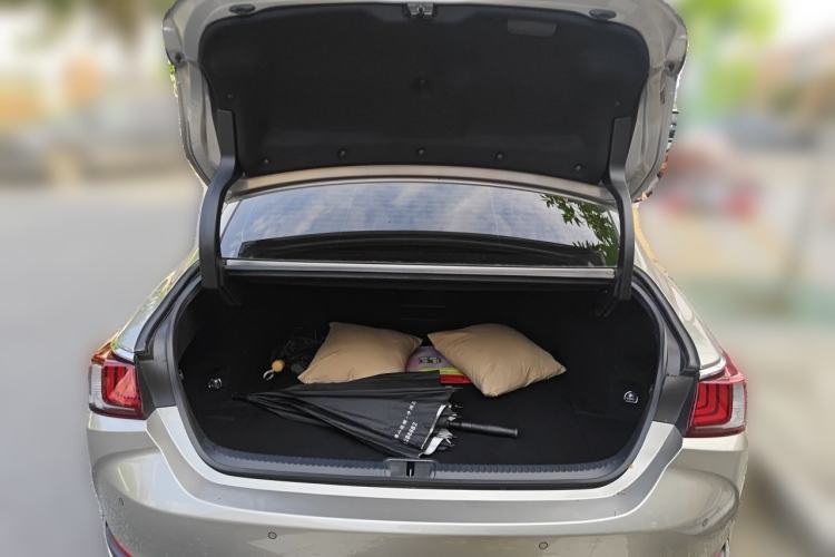 Used Lexus ES 2024 200 Premium Edition Trunk