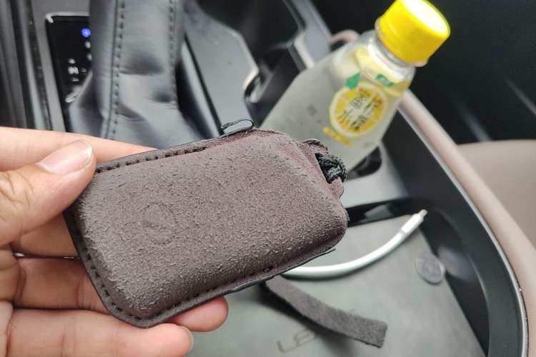 Used Lexus ES 2024 200 Premium Edition Vehicle Key