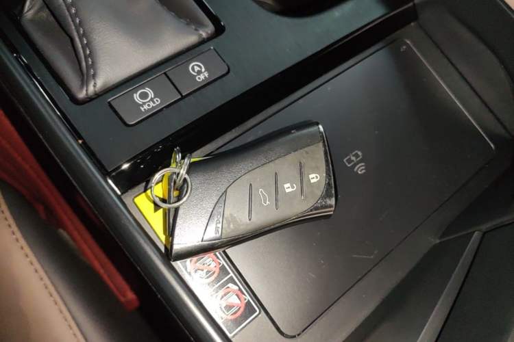 Used Lexus ES 2024 200 Premium Edition Vehicle Key