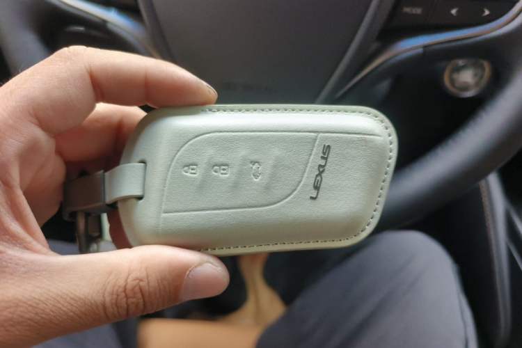 Used Lexus ES 2024 200 Premium Edition Vehicle Key