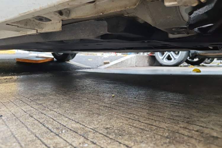 Used Lexus ES 2024 200 Premium Edition Chassis Front Right