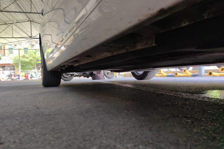 Used Lexus ES 2024 200 Premium Edition Chassis Front Right