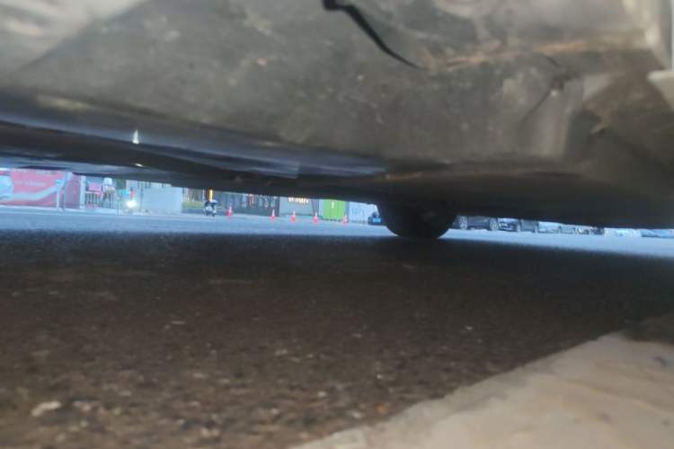 Used Lexus ES 2024 200 Premium Edition Chassis Front Right