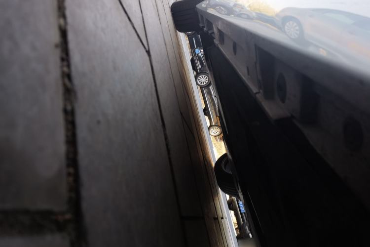Used Lexus ES 2024 200 Premium Edition Chassis Front Right