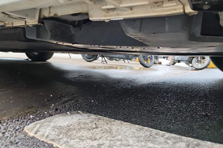 Used Lexus ES 2024 200 Premium Edition Chassis Rear Left