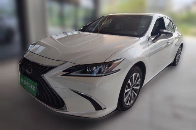 Used Lexus ES 2024 200 Premium Edition