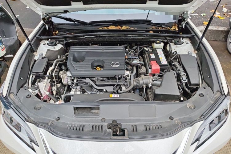 Used Lexus ES 2024 200 Premium Edition Engine Bay