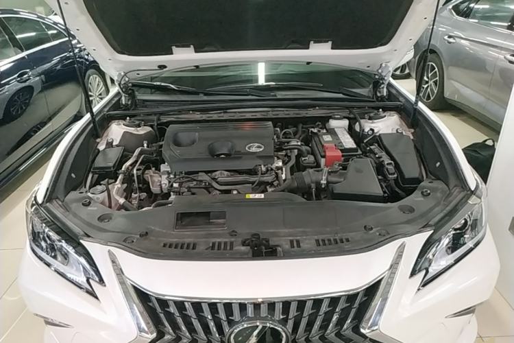Used Lexus ES 2024 200 Premium Edition Engine Bay