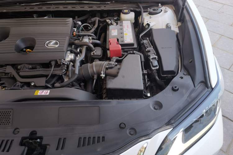 Used Lexus ES 2024 200 Premium Edition Engine Bay Left
