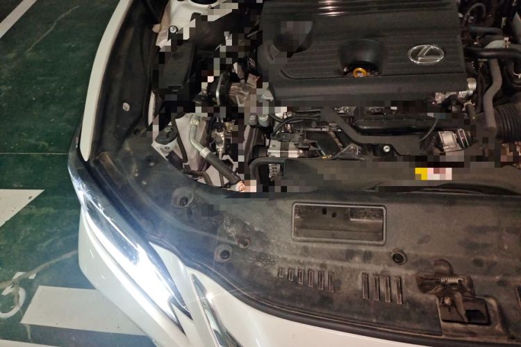 Used Lexus ES 2024 200 Premium Edition Engine Bay Right
