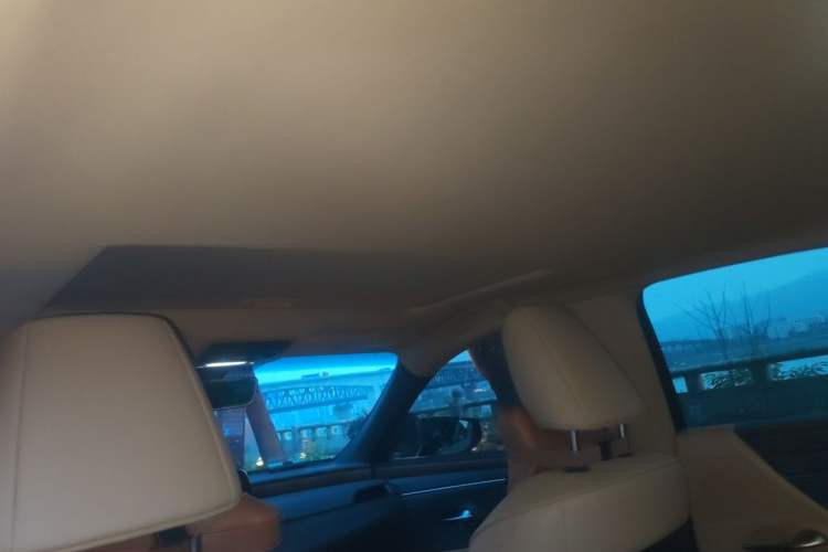 Used Lexus ES 2024 200 Premium Edition Headliner