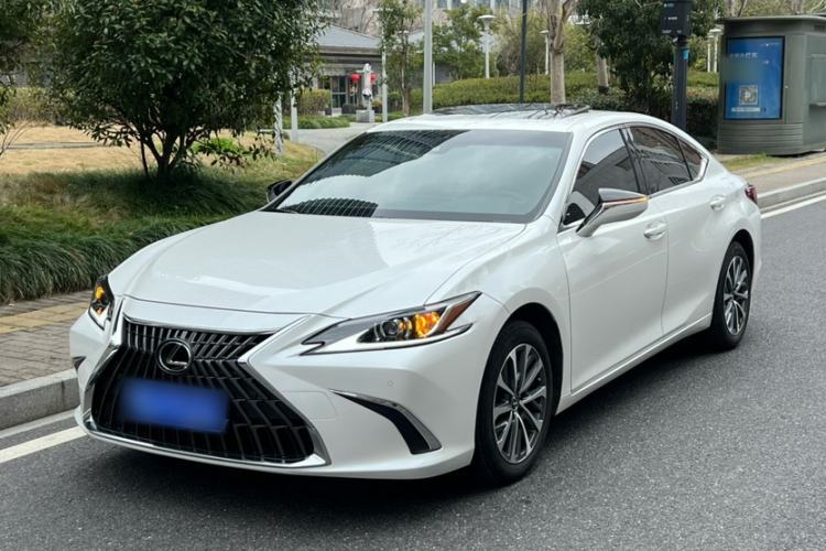 Used Lexus ES 2024 200 Premium Edition Guazi used car, China used car export, Used car for sale, Used  cars, Cheapest cars for sale