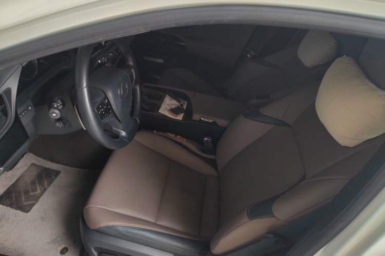 Used Lexus ES 2024 200 Premium Edition Left Front Seat