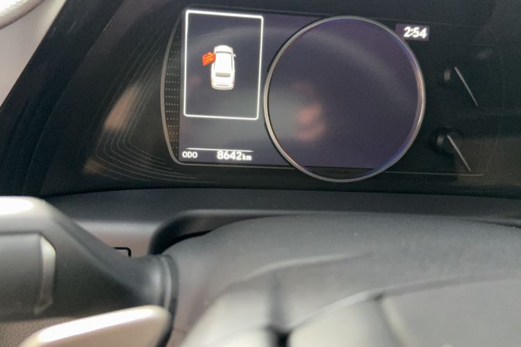 Used Lexus ES 2024 200 Premium Edition Odometer Close Up