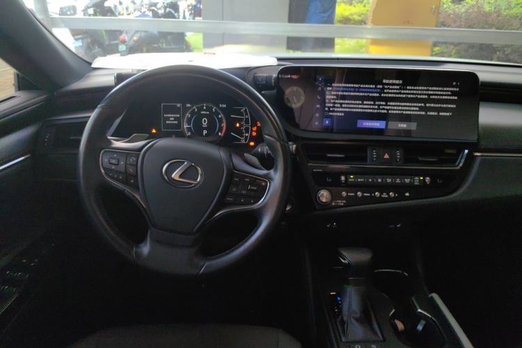 Used Lexus ES 2024 200 Premium Edition Steering Wheel