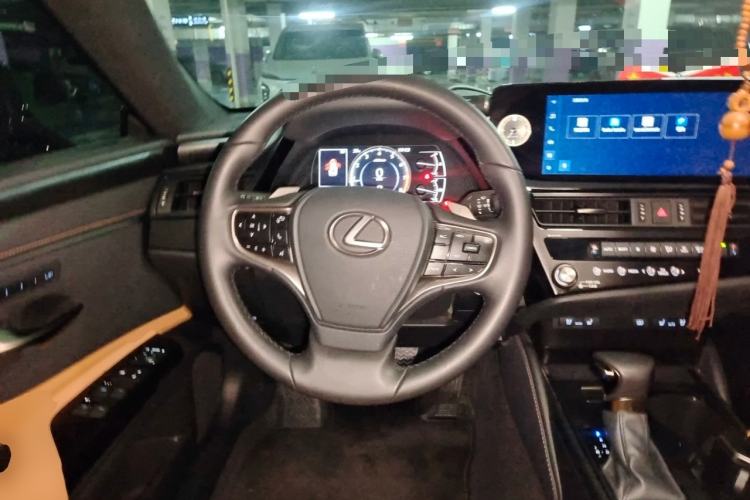 Used Lexus ES 2024 200 Premium Edition Steering Wheel