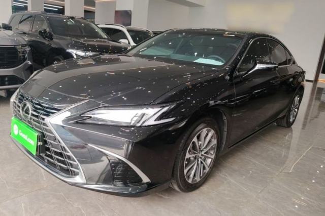 Used Lexus ES 2025 200 Premium Edition